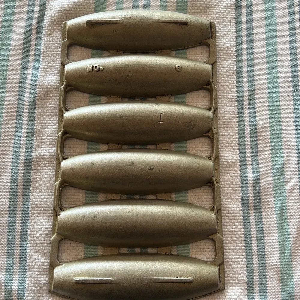Wagner #6 Vienna Roll Pan Type I Ghost H markings